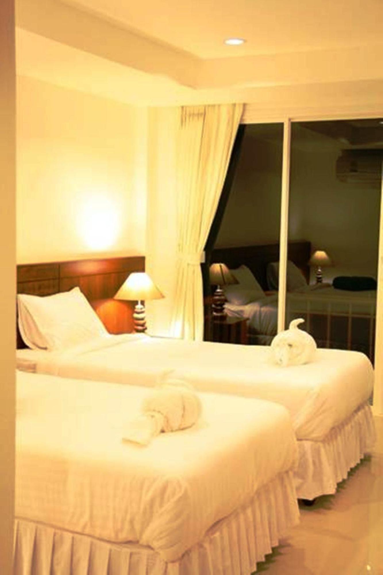 Kirati Beach Resort Choeng Mon Екстер'єр фото