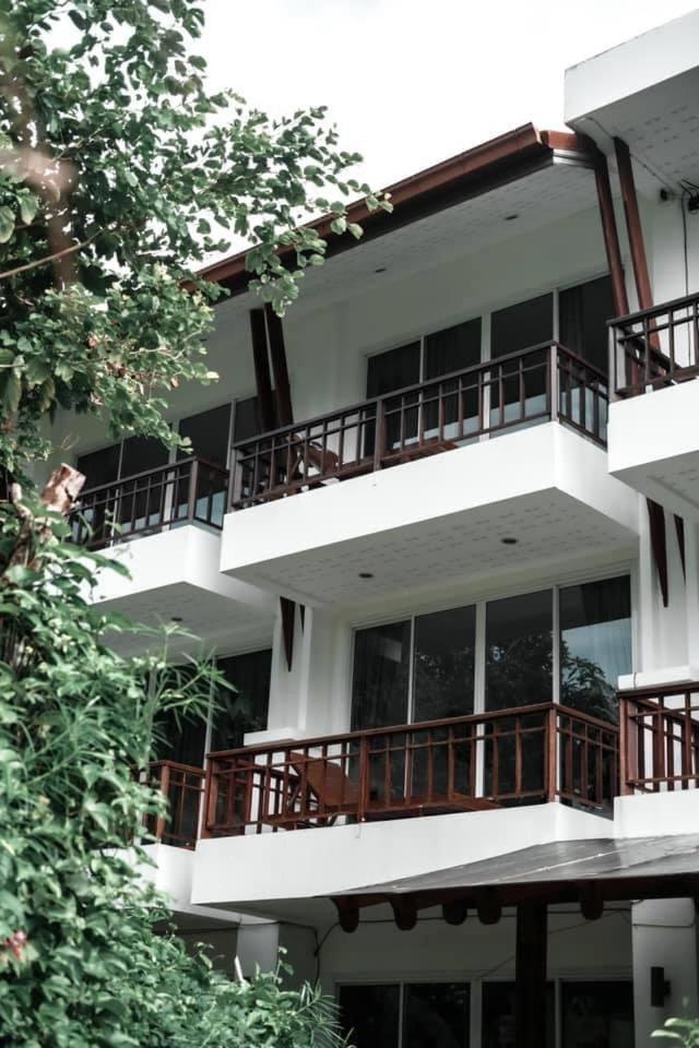 Kirati Beach Resort Choeng Mon Екстер'єр фото