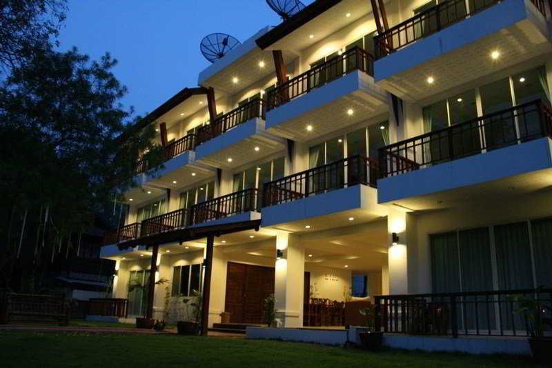 Kirati Beach Resort Choeng Mon Екстер'єр фото